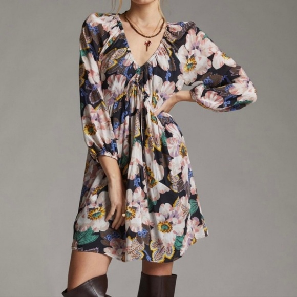 Anthropologie Dresses & Skirts - Anthropologie Tiered V-Neck Tunic Floral Dress
